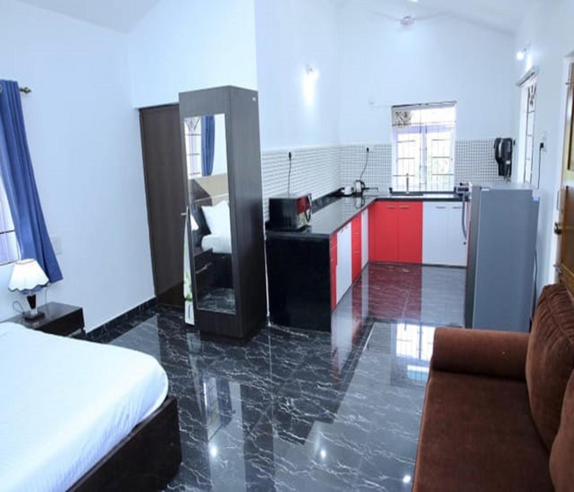 Lar Amorosa Boutique Hotel - Goa Calangute Esterno foto