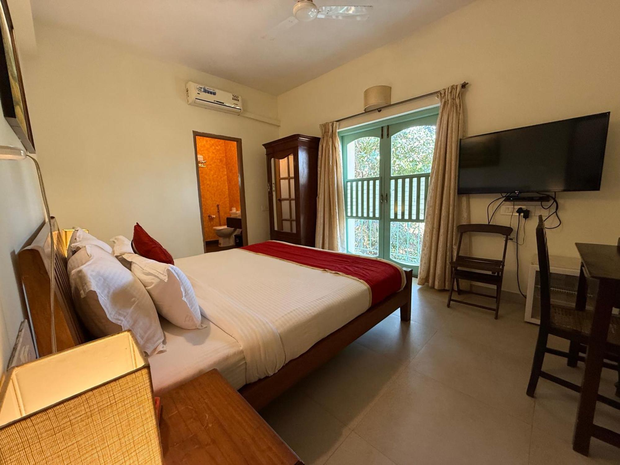 Lar Amorosa Boutique Hotel - Goa Calangute Esterno foto