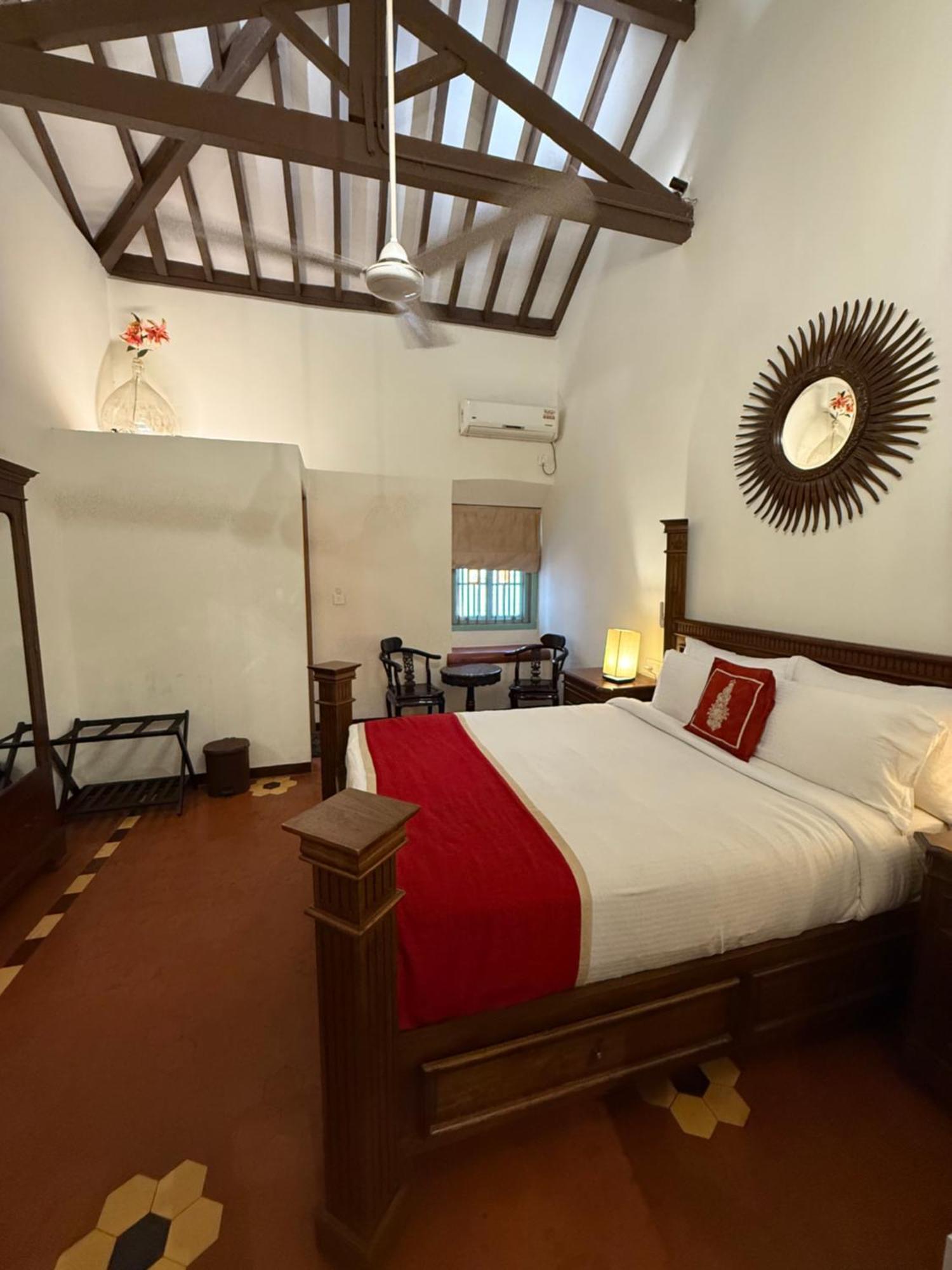 Lar Amorosa Boutique Hotel - Goa Calangute Esterno foto