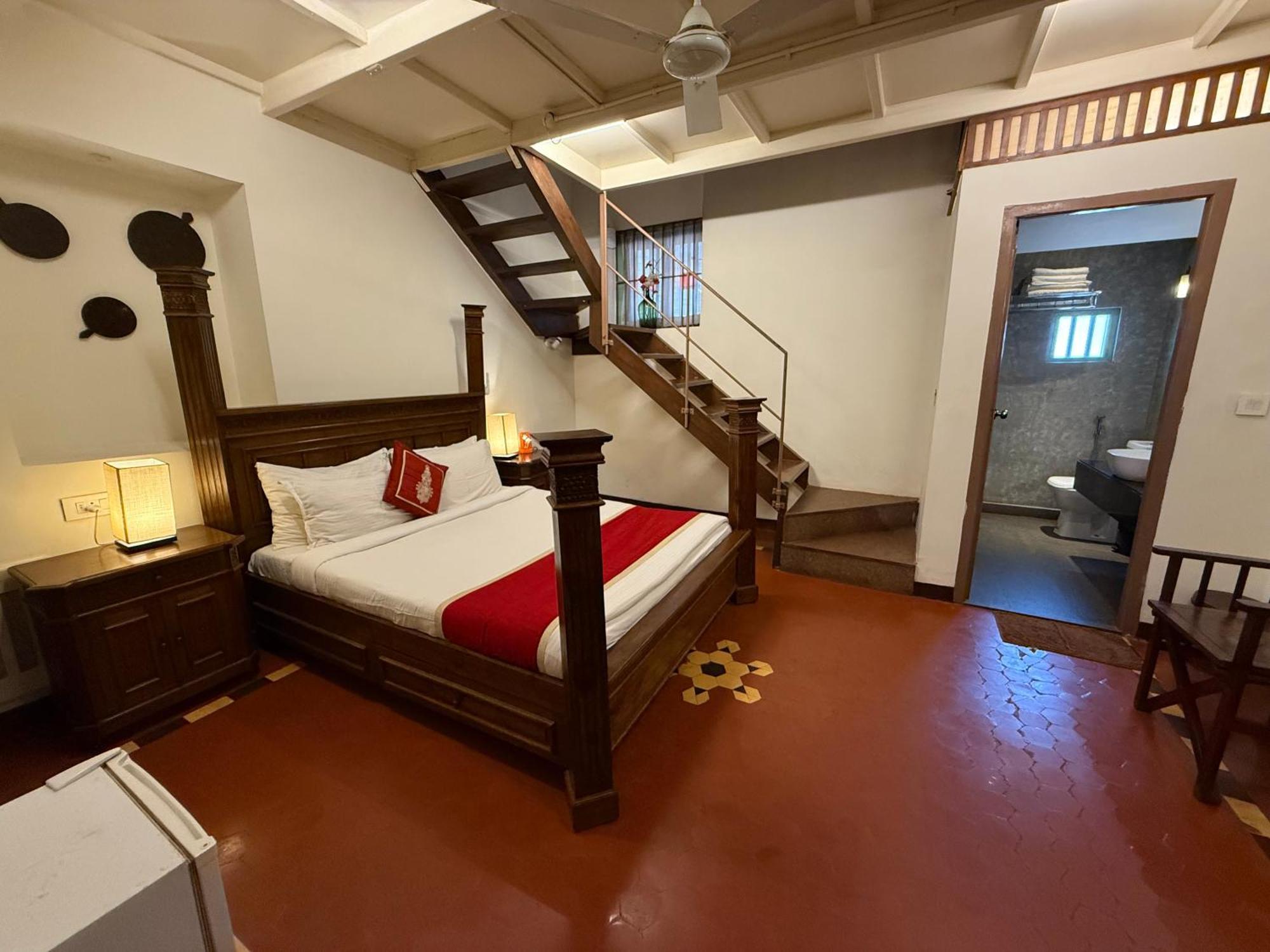 Lar Amorosa Boutique Hotel - Goa Calangute Esterno foto