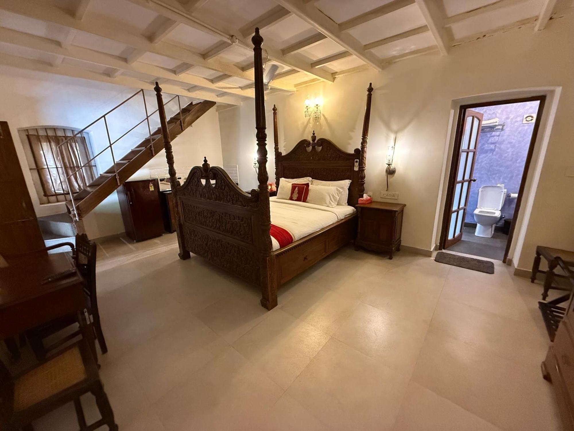 Lar Amorosa Boutique Hotel - Goa Calangute Esterno foto