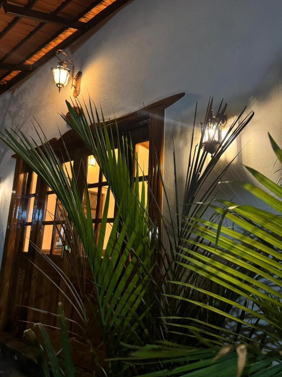 Lar Amorosa Boutique Hotel - Goa Calangute Esterno foto