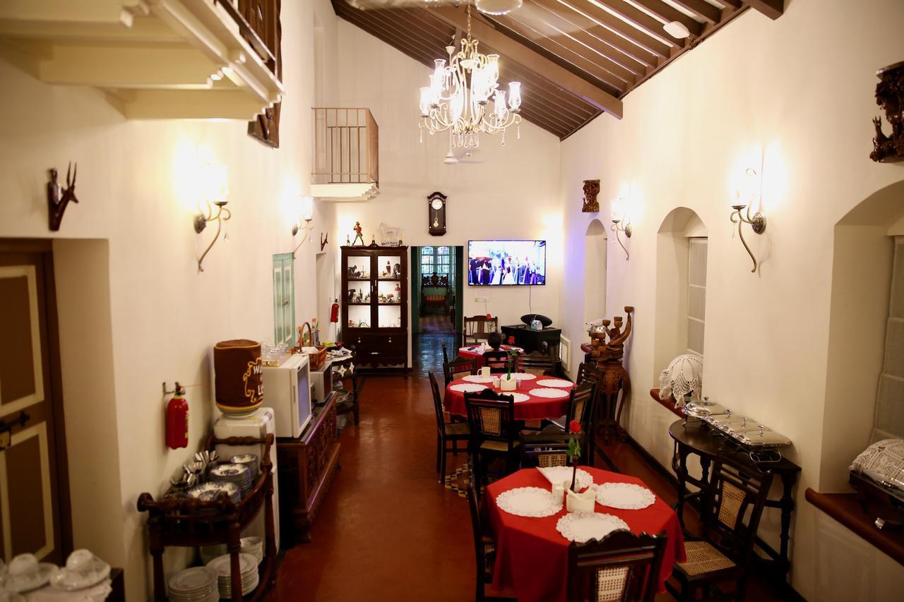 Lar Amorosa Boutique Hotel - Goa Calangute Esterno foto