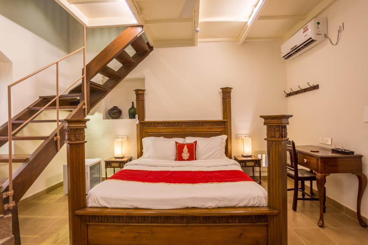Lar Amorosa Boutique Hotel - Goa Calangute Esterno foto